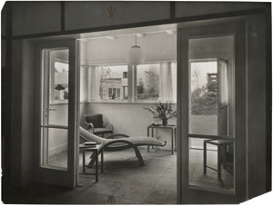 Lot 6918, Auction  103, Poelzig, Hans, Innenansichten zum Einfamilienhaus