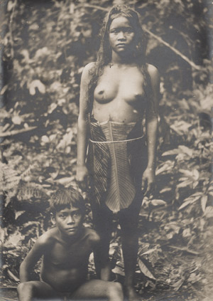 Lot 4077, Auction  110, Indonesian Archipelago, People of the Indonesian Archipelago