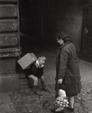 Lot 4104, Auction  115, Dziworski, Bogdan, Street scene