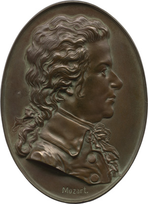 Lot 2822, Auction  118, Mozart, Wolfgang Amadeus, Ovales Porträtmedaillon aus Eisenguss der Werkstatt Lauchhammer