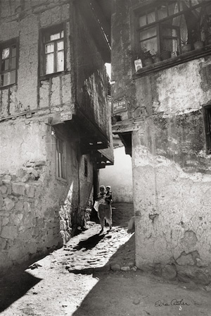 Lot 4175, Auction  120, Güler, Ara, Istanbul, Arnavutköy