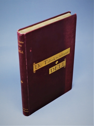 Lot 331, Auction  121, Tabakscultuur in Deli, De, Met platten en plattegronden