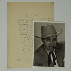 Lot 2307, Auction  122, Dichter und Schriftsteller, 8 Autographen