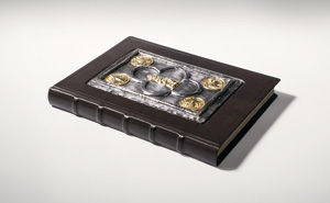 Lot 949, Auction  125, Mainzer Evangeliar, Faksimile der Handschrift Ms. 13 der Hofbibliothek Aschaffenburg. Luzern 2007