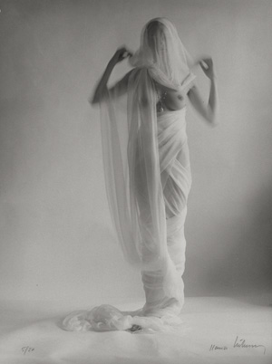 Lot 4270, Auction  125, Székessy, Karin, Séance Blanche I