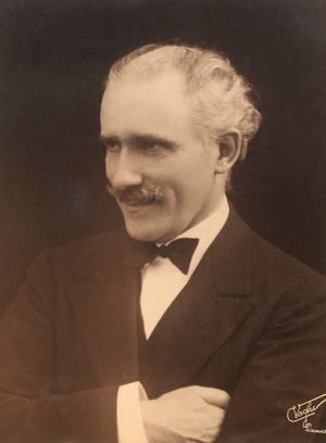 Los 2654 - Toscanini, Arturo - Porträt-Photographie mit Widmung. 1929 - 0 - thumb