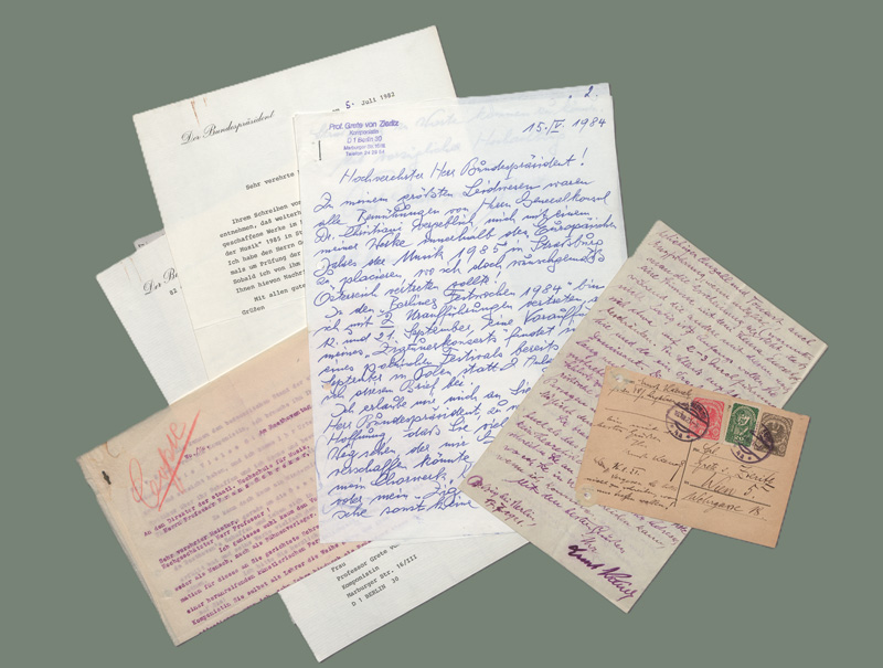Lot 2633, Auction 127, Krenek, Ernst, Brief und Postkarte + Beilagen an Grete von Zieritz
